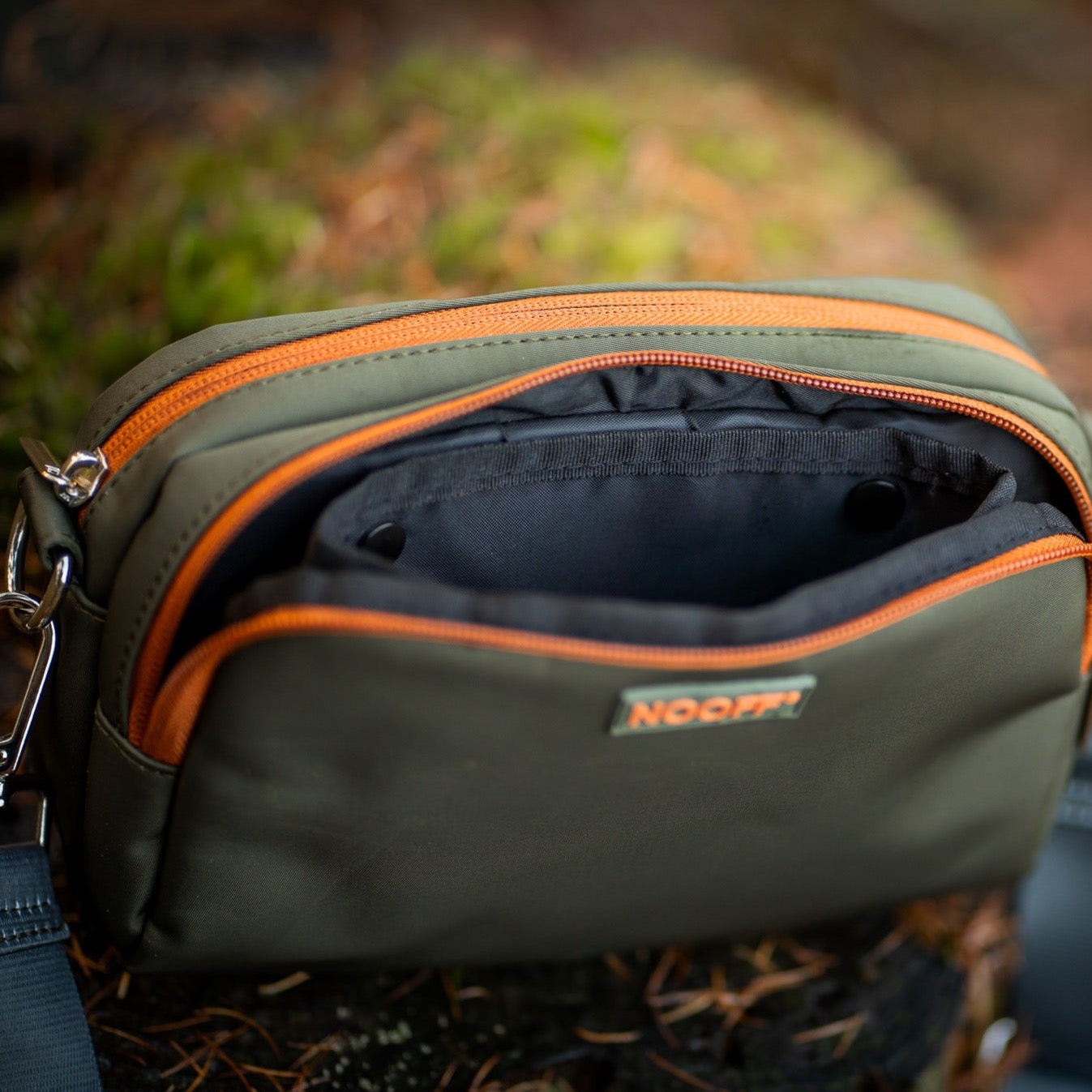hippe hondenbeloningstasje waterproof van het merk NOOFF®
